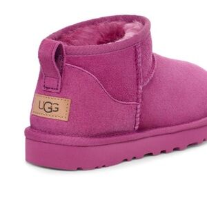 UGG ultra mini mangosteeen NIB🩷💜❤️